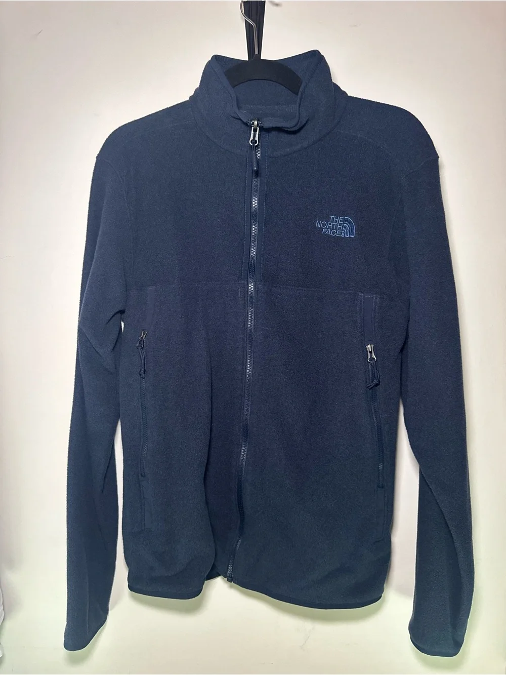 The North Face Men’s Navy Full-Zip Fleece Jacket with Zip Pockets